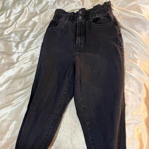 Levi's Women's High Rise Black Jeans